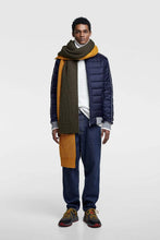 Load image into Gallery viewer, PUFFER JACKET WITH SIDE TAPING
