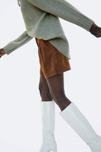 Load image into Gallery viewer, CORDUROY BERMUDA SHORTS WITH BUTTONS