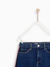 Load image into Gallery viewer, DENIM SKIRT WITH TAPING