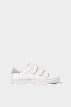 Load image into Gallery viewer, SNEAKERS WITH STRAPS