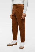 Load image into Gallery viewer, CORDUROY TROUSERS