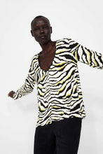 Load image into Gallery viewer, OVERSIZED ZEBRA PRINT BLOUSE