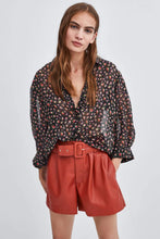 Load image into Gallery viewer, SEMI-SHEER PRINTED SHIRT