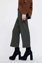 Load image into Gallery viewer, TROUSERS WITH TURN-UP HEM